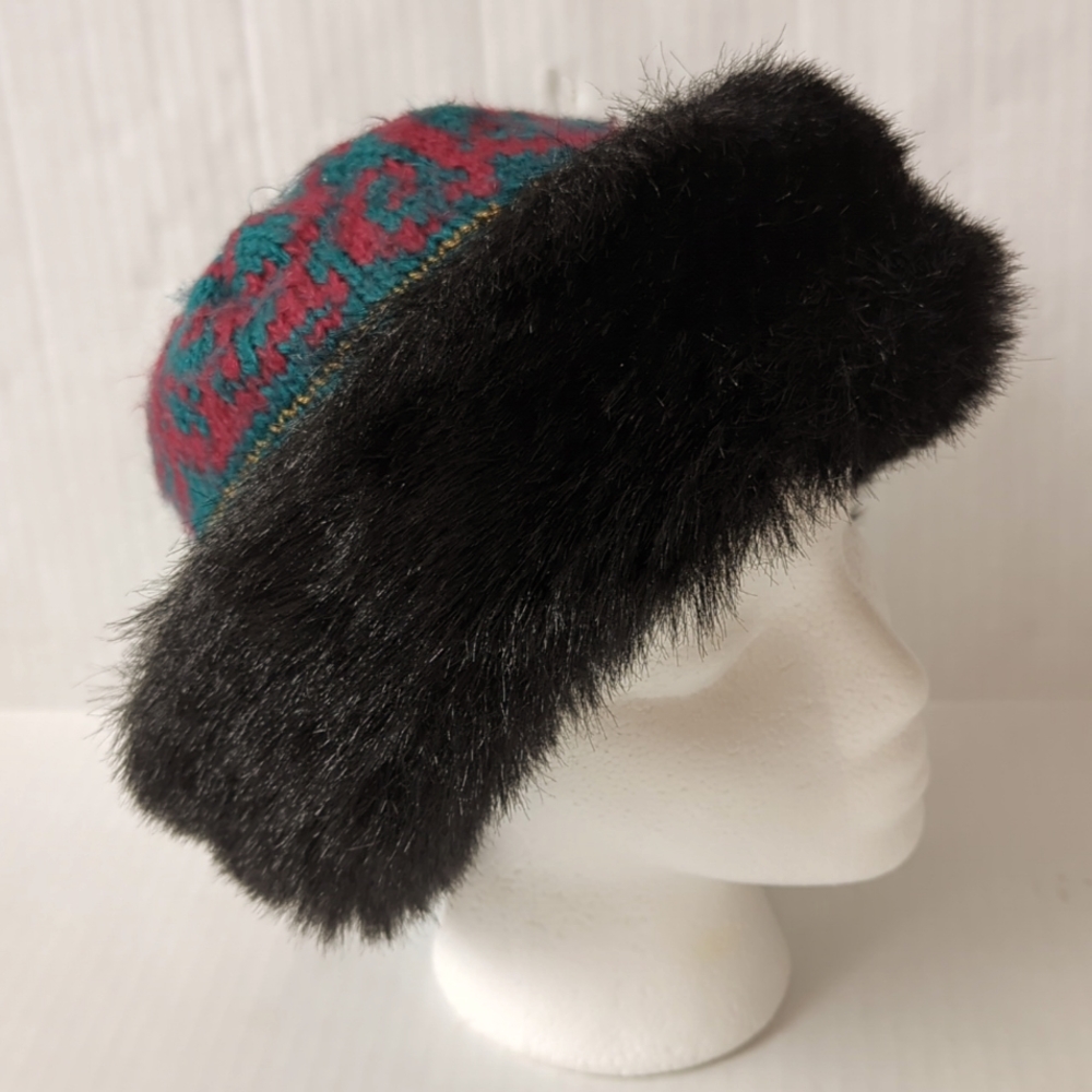 Vintage Aris Acrylic Faux Fur Trim Winter Hat Black Green Red Pattern